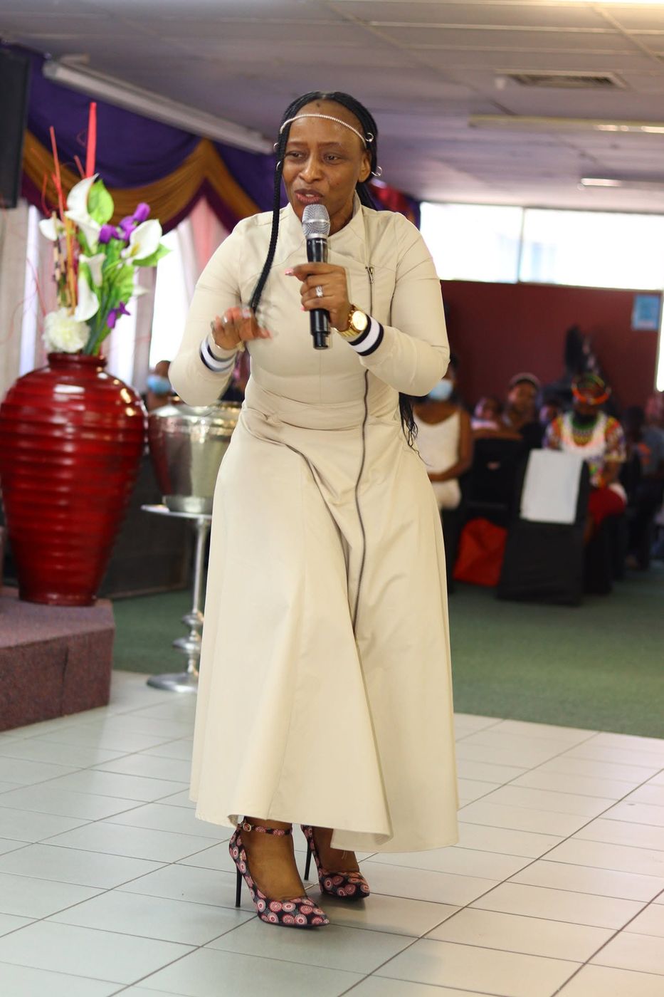 Ministering with the congregation